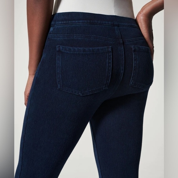 SPANX Jean-Ish Ankle Leggings Dark Blue Size Medium Shapewear Highrise Pockets - Picture 5 of 15